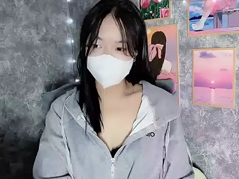 Hellen2999 online show from December 2, 1:33 am