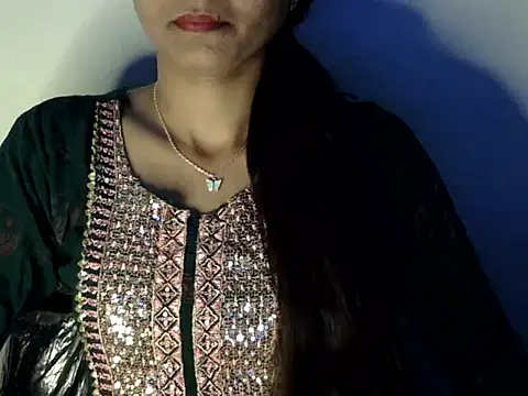 Snapshot of Saheba_S chatting on February 19, 4:58 pm Saheba S online show from February 19, 4:58 pm