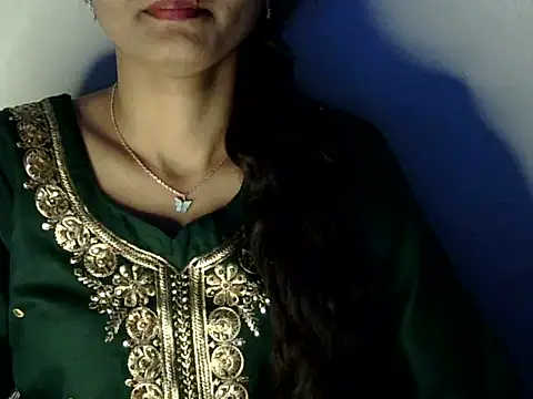 Snapshot of Saheba_S chatting on February 20, 5:24 pm Saheba S online show from February 20, 5:24 pm