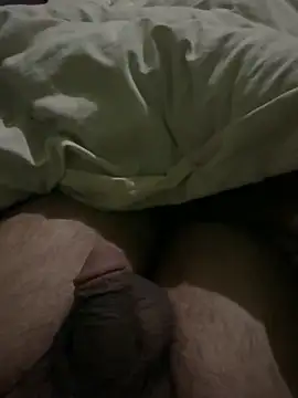 Snapshot of brocode2xp chatting on November 18, 5:17 pm brocode2xp online show from November 18, 5:17 pm