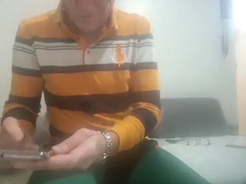 Snapshot of Hardwarelane67 chatting on June 22, 5:32 pm Hardwarelane67 online show from June 22, 5:32 pm