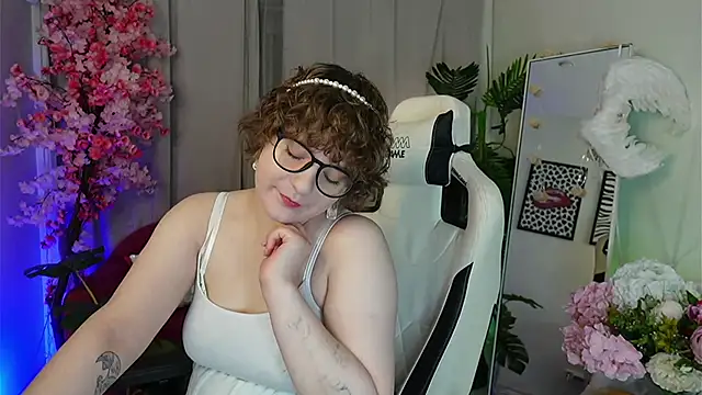 melissa   moore online show from November 21, 6:01 am