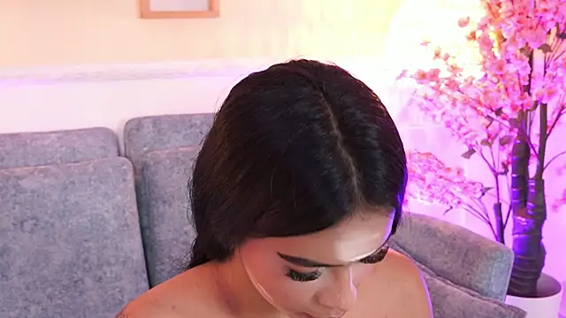 MeganLowell online show from March 23, 7:07 pm