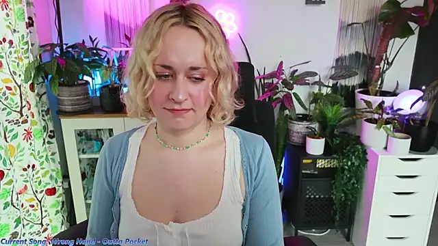 xzoeyryanx online show from February 20, 6:41 pm