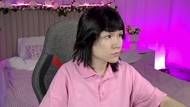 RickiOwens online show from January 8, 10:06 am