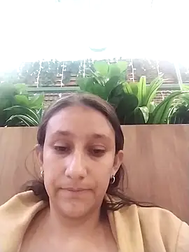 Mikela 19 online show from December 20, 7:54 pm