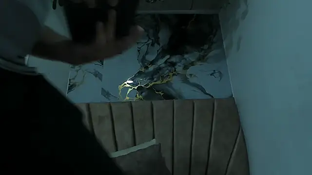 sahara paker online show from April 14, 9:43 pm