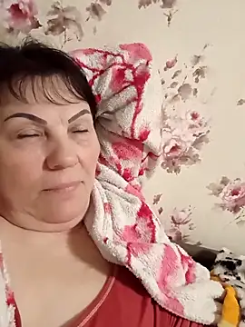 OliviaaSkyy online show from April 19, 8:33 pm