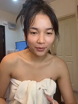 Snapshot of Achix58 chatting on March 3, 3:40 pm Achix58 online show from March 3, 3:40 pm