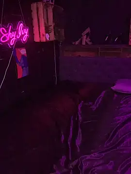 Shy-Ivy online show from April 12, 9:09 pm