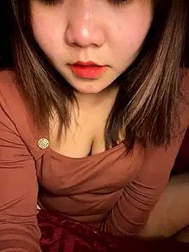 Snapshot of Sunset-yll chatting on January 8, 3:47 pm Sunset-yll online show from January 8, 3:47 pm