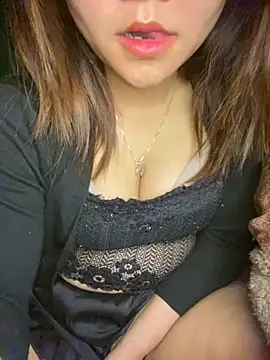 Snapshot of Sunset-yll chatting on February 4, 9:53 pm Sunset-yll online show from February 4, 9:53 pm