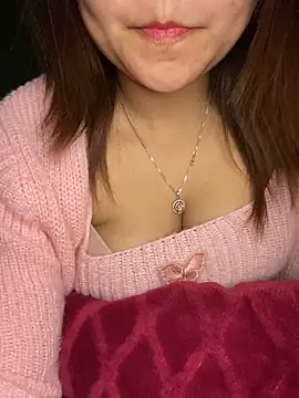 Snapshot of Sunset-yll chatting on February 8, 8:23 pm Sunset-yll online show from February 8, 8:23 pm