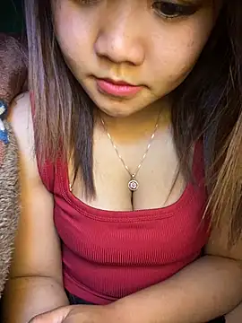 Snapshot of Sunset-yll chatting on February 20, 9:26 pm Sunset-yll online show from February 20, 9:26 pm