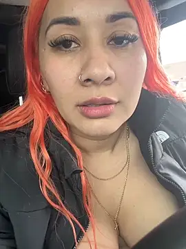 yesslove online show from February 15, 9:33 pm