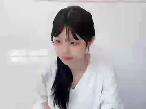 Snapshot of bunny-- chatting on November 29, 3:20 am bunny-- online show from November 29, 3:20 am