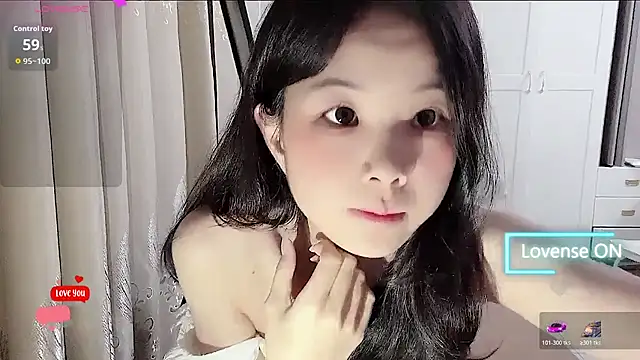 Snapshot of bunny-- chatting on March 19, 1:59 pm bunny-- online show from March 19, 1:59 pm