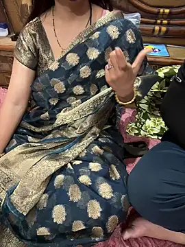 cutestpearl online show from February 22, 6:17 pm