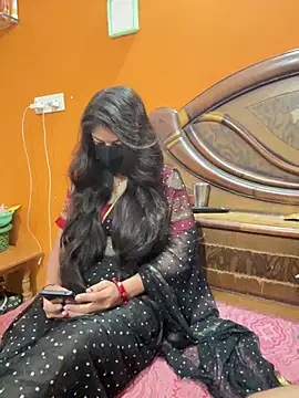 cutestpearl online show from June 1, 7:48 pm