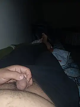 ouchenshadow2975 online show from November 30, 12:47 am