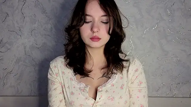 Snapshot of moonjane chatting on April 21, 11:49 am moonjane online show from April 21, 11:49 am