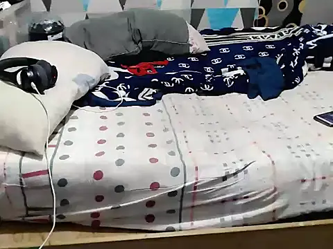 Savannah Cock online show from April 18, 4:05 am