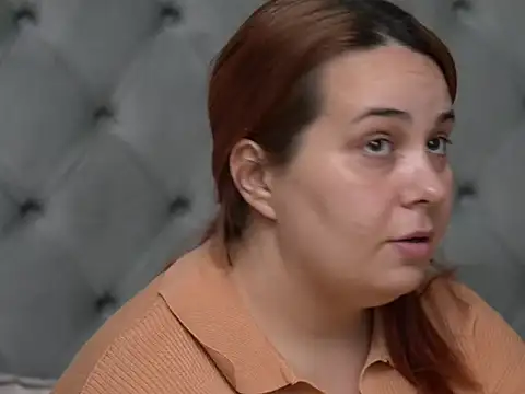 EmilyJenner online show from November 25, 5:57 pm