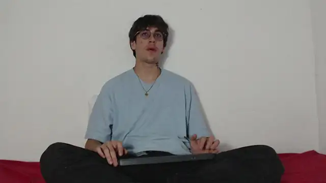 Dio  morningstar online show from April 3, 12:14 pm