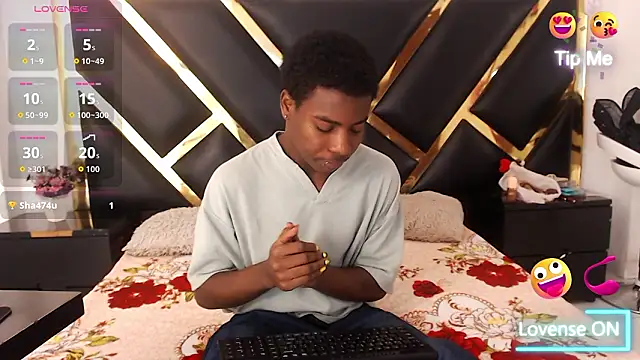 NoahJhonson69 online show from February 13, 12:01 pm