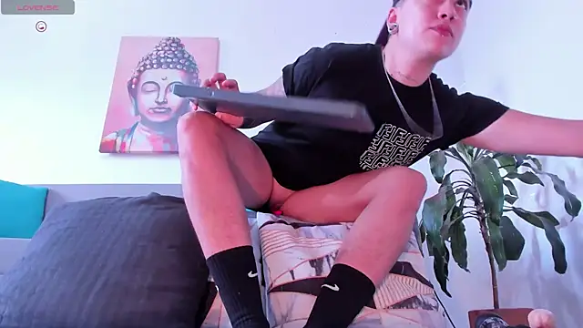 AxelRouse3 online show from April 1, 4:15 pm