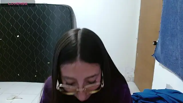 Nanylux online show from April 13, 3:34 am