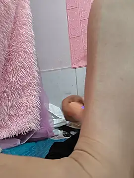 Snapshot of dis_princess chatting on July 6, 3:03 pm dis princess online show from July 6, 3:03 pm