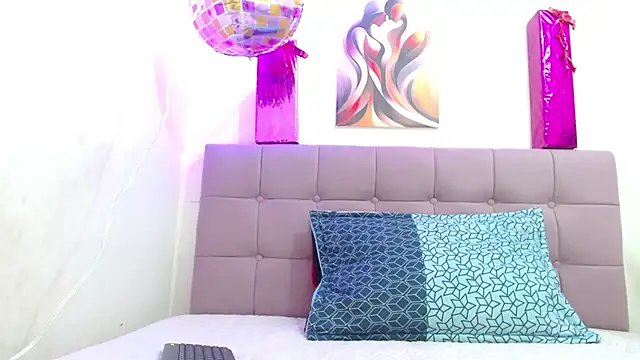 kloe wish online show from November 19, 2:39 pm