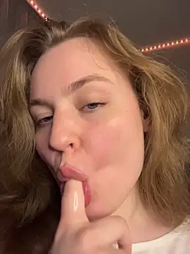 Snapshot of _whorimi chatting on December 14, 2:44 pm whorimi online show from December 14, 2:44 pm