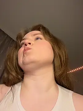 Snapshot of _whorimi chatting on December 21, 2:57 pm whorimi online show from December 21, 2:57 pm