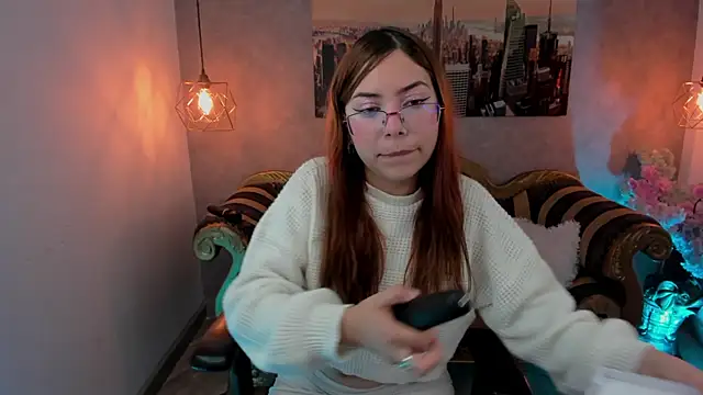 Isabela clk online show from January 13, 7:30 pm