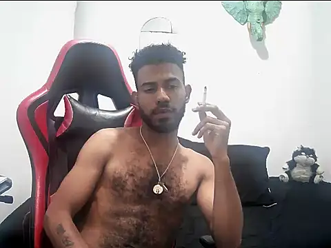 alberthot11 online show from November 22, 5:06 am