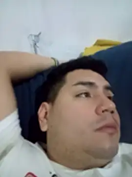 Snapshot of MLis27664 chatting on November 18, 11:59 pm MLis27664 online show from November 18, 11:59 pm