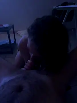 ellafr13 online show from November 28, 4:04 am