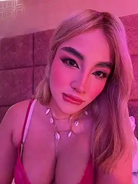 NathalieRoss1 online show from May 30, 6:32 am