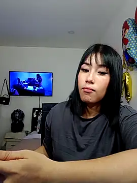 hot-shaved-baby online show from November 20, 8:08 pm