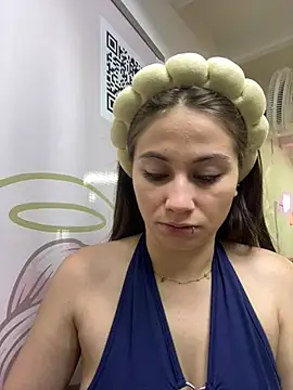 Snapshot of MiaWhiteBunny chatting on June 24, 9:03 pm MiaWhiteBunny online show from June 24, 9:03 pm