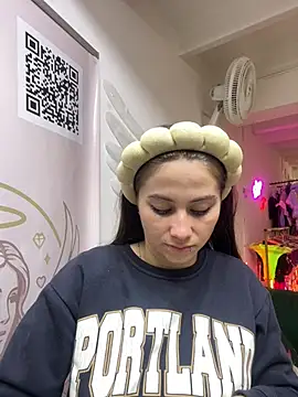 Snapshot of MiaWhiteBunny chatting on June 26, 6:01 pm MiaWhiteBunny online show from June 26, 6:01 pm