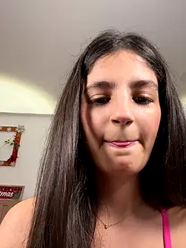 SophiaNazari online show from November 28, 9:50 pm