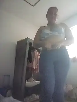 Snapshot of mamacalientica chatting on November 20, 4:12 am mamacalientica online show from November 20, 4:12 am