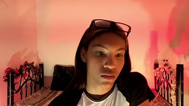 ginebra-n18 online show from November 25, 12:43 am