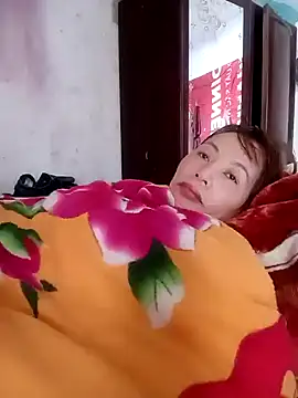 Snapshot of Stella-456 chatting on May 5, 7:38 am Stella-456 online show from May 5, 7:38 am