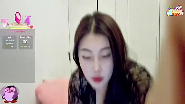 XIAOFENG-2025 online show from December 3, 12:29 am