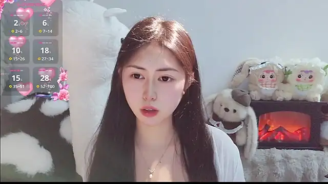 Snapshot of TuTu-077 chatting on April 3, 12:25 pm TuTu-077 online show from April 3, 12:25 pm