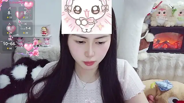 Snapshot of TuTu-077 chatting on April 19, 6:10 pm TuTu-077 online show from April 19, 6:10 pm